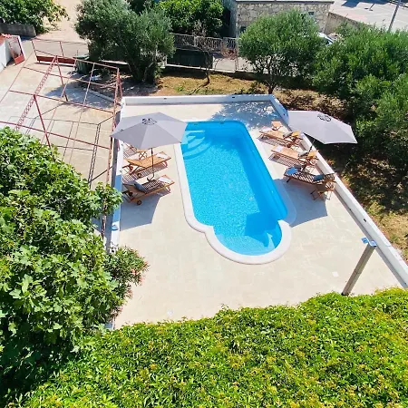 Marija - Dive Into Your Holiday Dreams Villa Pirovac