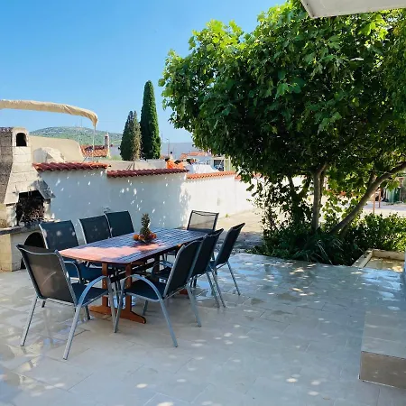 Villa Marija - Dive Into Your Holiday Dreams